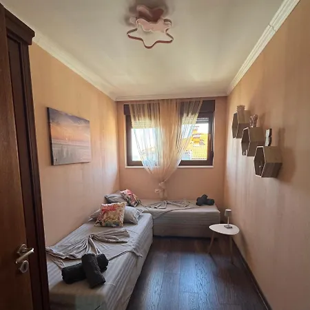 Anastasia Santa Marina