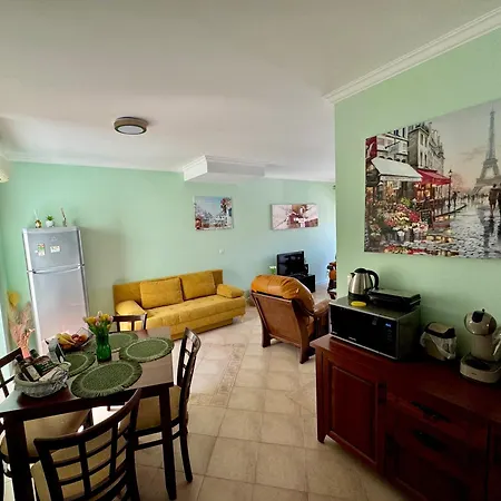 Anastasia Santa Marina