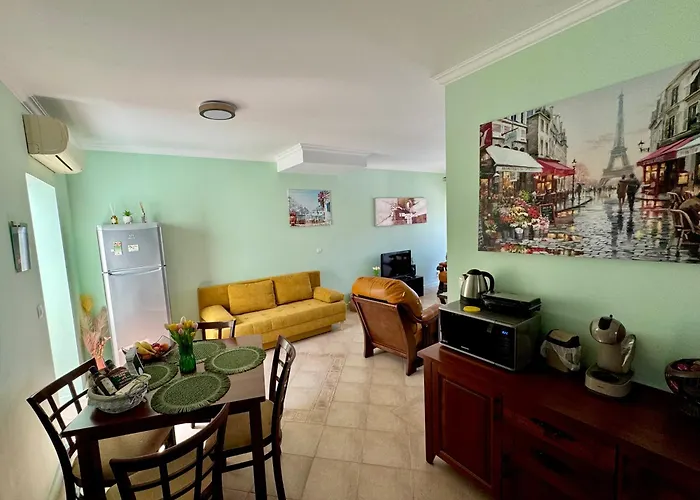 Anastasia Santa Marina